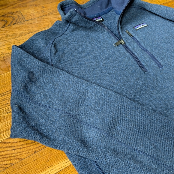 Patagonia Navy Quarter-Zip Fleece - Picture 3 of 6